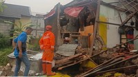 Hujan Deras di Cibinong Bogor, Dinding Rumah Warga Ambruk