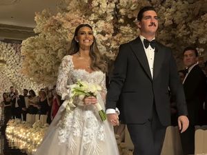 Pengacara Trump Dinikahi Miliarder Berondong, Pesta Mewah Habiskan Rp 180 M