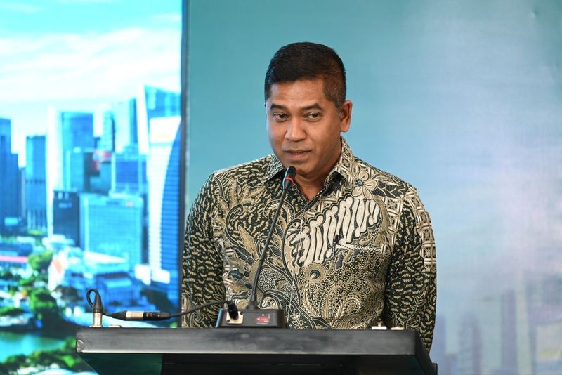 Group CEO Transnusa Datuk Bernard Francis