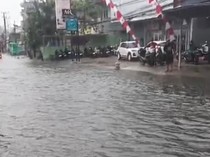 Samarinda Sudah Diguyur Hujan Lebat, Genangan Muncul di Beberapa Tempat