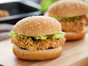 Promo Cuan Habis Gajian! Burger dan Es Krim Enak di Sini Hemat 50%