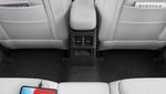 Begini Interior Sedan Rp 90 Jutaan yang Konsumsi BBM-nya 19 Km/L