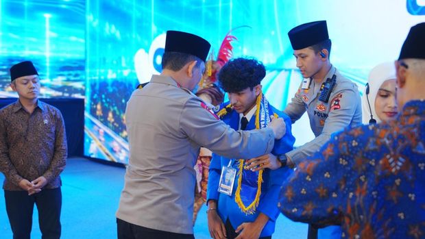 Kapolri Jenderal Listyo Sigit Prabowo Kuliah Umum pada Pengenalan Kehidupan Kampus bagi Mahasiswa Baru (PKKMB) UMSU Tahun 2026 di Kampus Utama UMSU, Kota Medan (dok istimewa)