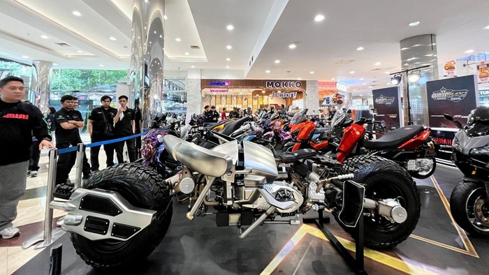 Sangar! Ini Wujud Yamaha Xmax yang Dimodifikasi Jadi Motor Batman