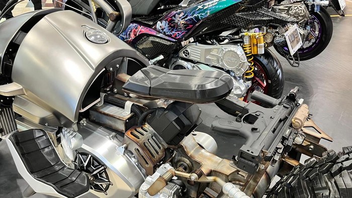 Sangar! Ini Wujud Yamaha Xmax yang Dimodifikasi Jadi Motor Batman