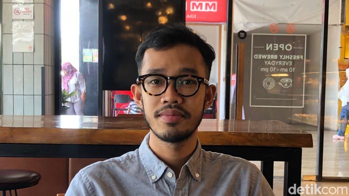 Penyair muda di Sumut, Titan Sadewo (Irasa Hafizna/detikcom)