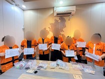Bea Cukai Batam Gagalkan Penyelundupan 11,3 Kg Bubuk Emas Menuju Singapura
