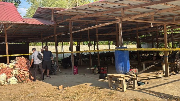 Polisi menggerebek tambang emas ilegal di Bone Bolango, Gorontalo, mengamankan 9 penambang dan peralatan.