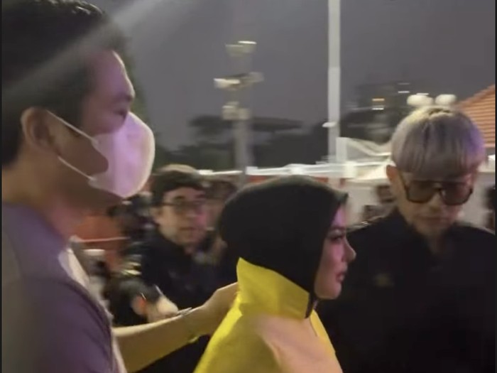 Reino Barack dukung Syahrini
