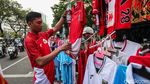 Timnas Day Bawa Berkah, Pedagang Atribut di GBK Panen Cuan