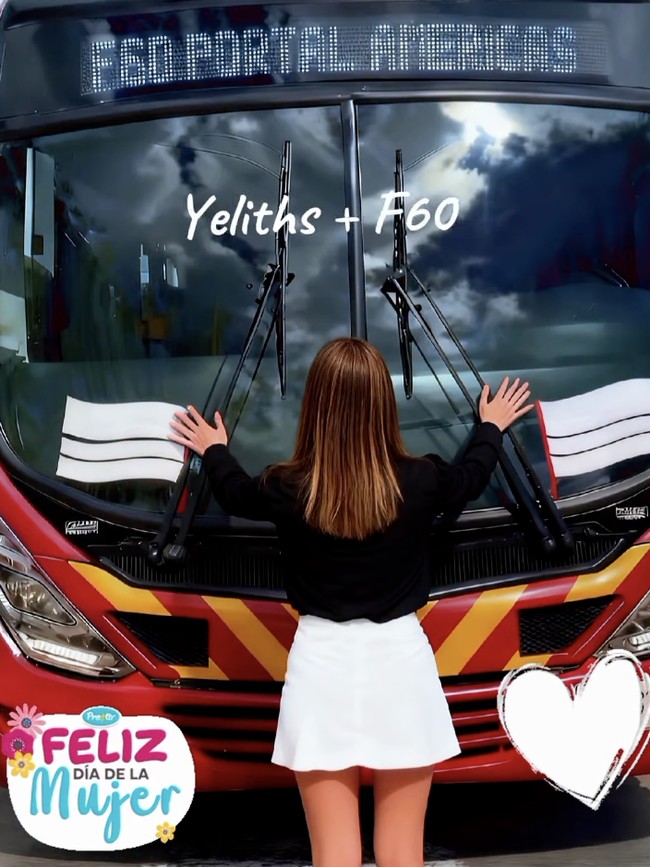 Wanita Ini Terobsesi dan Nikah dengan Bus, Cari Sensasi?