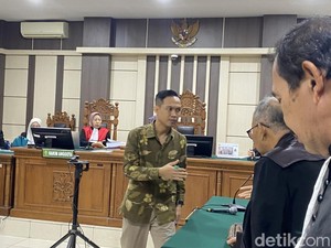 Tuntutan 7 Tahun buat Bupati Syamsul Buntut Peras Anak Buah