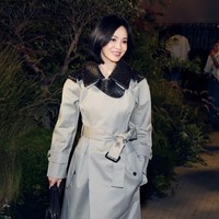 Foto Bareng Song Hye Kyo, Kecantikan Aktris 57 Tahun Ini Malah Curi Atensi