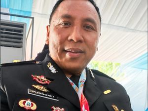 Influencer Lamongan Ipda Purnomo Tutup Monetisasi Usai Didatangi Tamu