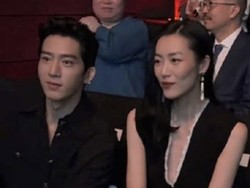 Jing Boran dan Pacar Tampil Bareng di Fashion Show, Fans Early Spring Kecewa