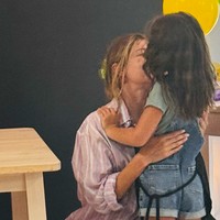 Gigi Hadid Rayakan Ultah Putrinya yang ke-6, Wajah Anak Tetap Dirahasiakan