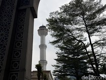 Ironi Menara Masjid Agung Bandung, Megah tapi Mati Suri