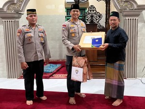 Safari Subuh MENYA-LA, Polda Sumsel Rangkul Warga Jaga Keamanan Bersama