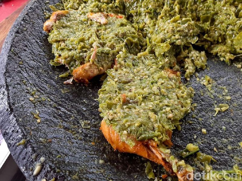 Makanan Terpedas di Dunia