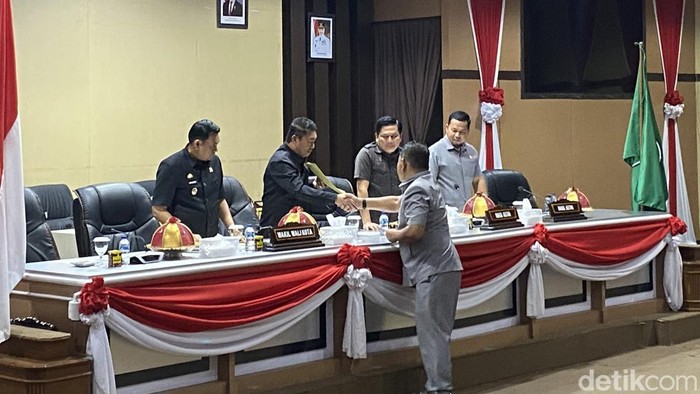 Sekretaris Fraksi Gerindra DPRD Parepare, Husain Muhammad Saud.
