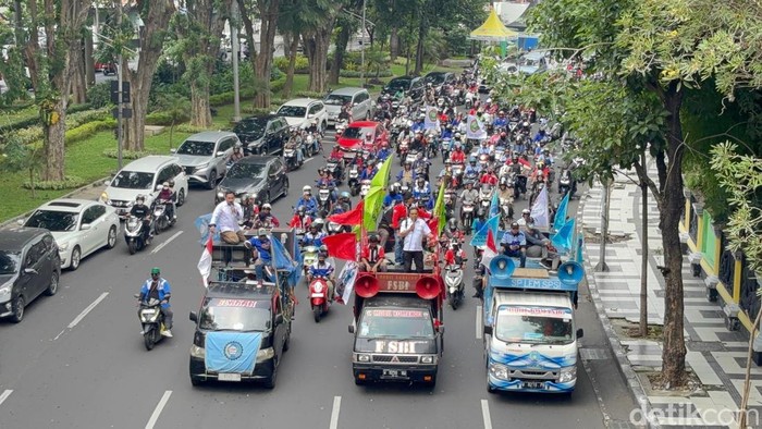 Situasi di Surabaya saat terjadi demo buruh beberapa waktu lalu.
