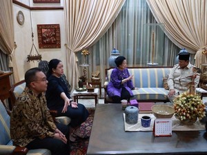 Video Kala Dasco dan Puan Atur Jadwal Prabowo-Megawati Makan Nasgor Bareng