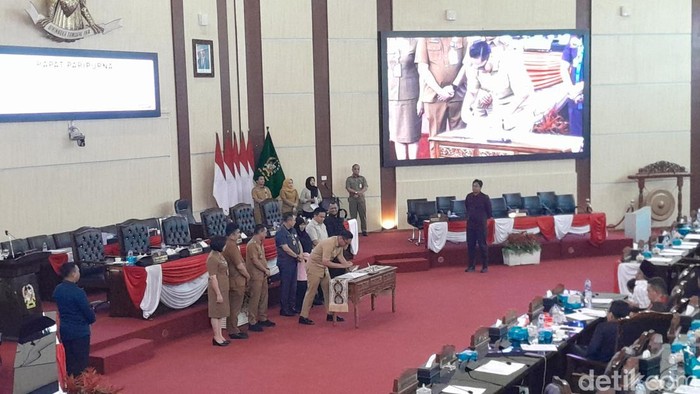 Suasana rapat paripurna pengesahan P-APBD Kota Medan tahun 2026. (Rechtin Hani Ritonga/detikSumut)
