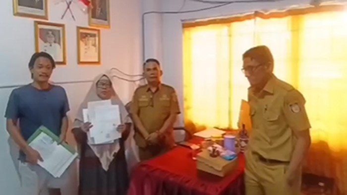 Tangkapan layar klarifikasi warga soal dimintai bayar Rp 500 ribu untuk urus keterangan ahli waris. di Makassar.
