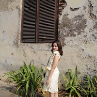 Maybe the yellow dress theory is true, some colors arrive when life is ready to feel lighter, tulis Tissa dalam keterangan unggahannya. Foto: Instagram/@tissabiani