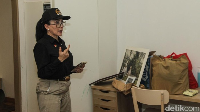 Detik-detik Komisi XIII DPR Sidak Klaster Mewah di Lapas Cibinong Komisi XIII DPR melakukan sidak klaster mewah di Lapas Cibinong, Bogor, Rabu (30/9/2026). Rombongan mengecek langsung sejumlah bangunan di lokasi.