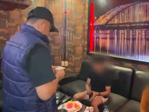 Razia 12 Kelab Malam di Pekanbaru, 2 Pengunjung Positif Narkoba