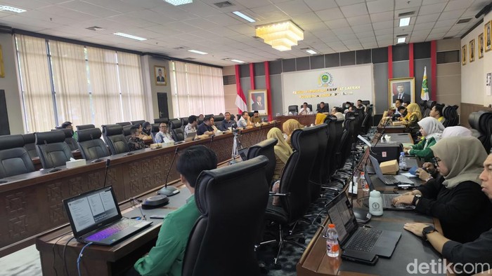 DPRD Kaltim gelar RDP kasus cath lab di RSUD AWS.