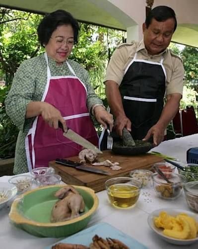 Fakta Menarik Nasi Goreng Megawati Fakta Menarik Nasi Goreng Megawati