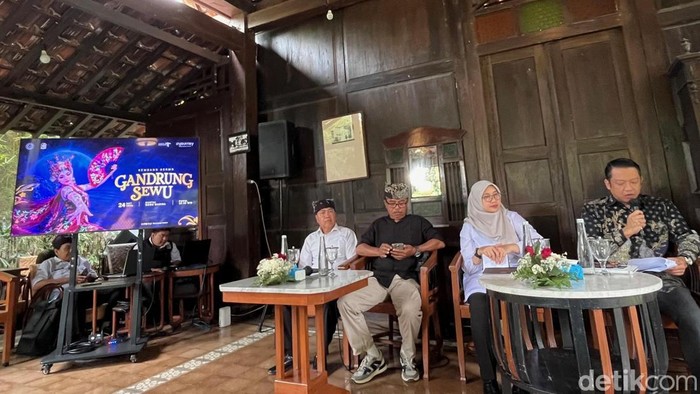 Gelaran konferensi Pers Gandrung Sewu di Pendopo Sabhaswagata Blambangan Banyuwangi.