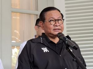 Pramono Siapkan Penanganan Sampah di 11 Sungai Jakarta, Ini Daftarnya