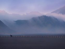 Karya Fotografer Terbaik Dunia Ini Ternyata Banyak Memotret Indonesia