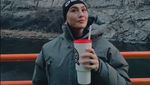 Kulineran Seru ala Agnez Mo, Makan Chili Crab Singapura hingga Tiram Dubai