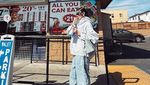 Kulineran Seru ala Agnez Mo, Makan Chili Crab Singapura hingga Tiram Dubai