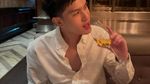 Romantis! Ultah ke-29, Mirriam Eka Dinner Steak Bareng Julian Jacob