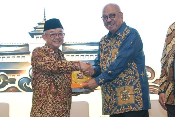 MPR RI dan  Kemendikdasmen