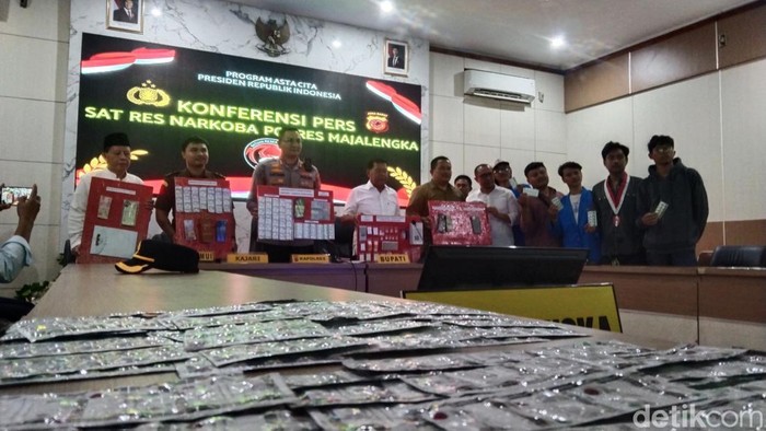 Pengungkapan kasus obat-obatan terlarang di wilayah Majalengka.