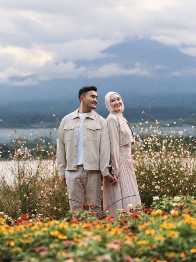 8 Potret Romantis Puteri Modiyanti Anak Tommy Soeharto Dilamar Kekasih di Jepang