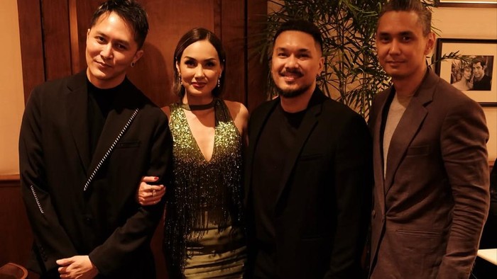 Kebersamaan Fadi Iskandar dengan Sara Wijayanto dan Demian Aditya.