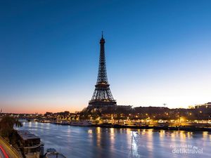 Bos Menara Eiffel Mundur Gara-gara Polemik Kunjungan