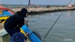 Seru, Pengalaman Pertama Mancing dari Kapal di Laut Jakarta