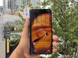 Menggenggam Smartphone Lipat Anyar Vivo X Fold 6 di Shanghai
