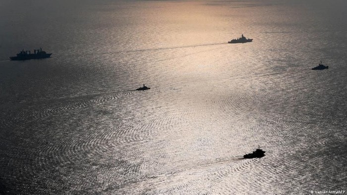 Latihan perang gabungan antara militer China, Rusia dan Iran di Samudera Hindia, 2022 (Iranian Army/AFP)mudera Hindia, 2022 (Iranian Army/AFP)