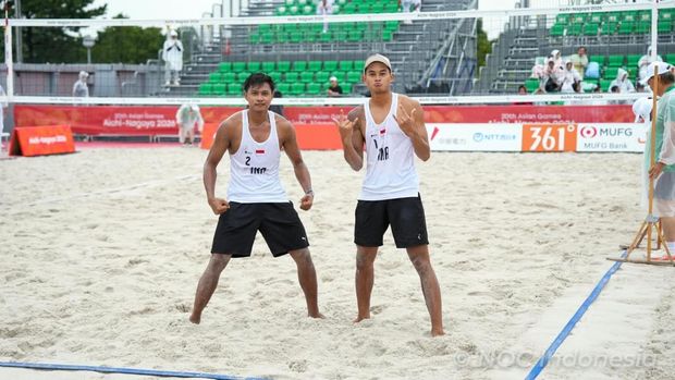 Bintang Akbar/Sofyan Rachman Efendi semakin dekat dengan medali emas Asian Games 2026. Untuk melakukannya, ada pasangan Qatar Cherif Samba/Ahmed Janko yang harus dikalahkan.Bintang/Sofyan memastikan tempat di partai puncak setelah menyingkirkan pasangan Jepang Kota Kurosawa/Taito Mizumachi dalam dua set langsung, Kamis (1/10/2026). Wakil Indonesia menang dengan skor 21-19 dan 21-18.