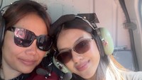 Istri Fiersa Besari Emosional War Helikopter Hindari Longsor di Nepal