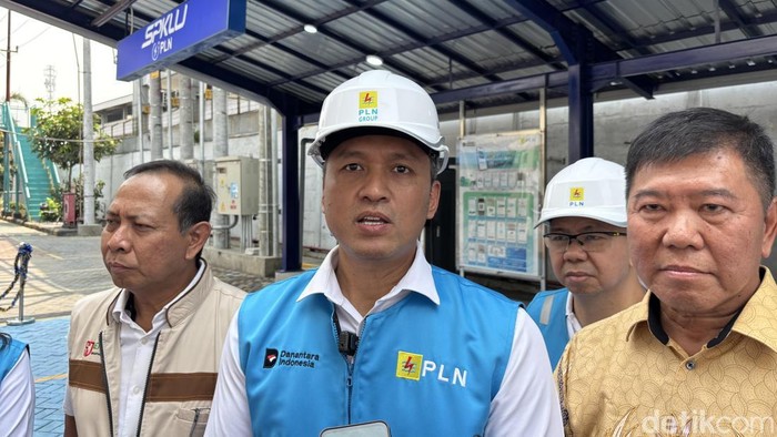 General Manager PT PLN (Persero) UID Jawa Timur Eric Rossi Priyo Nugroho